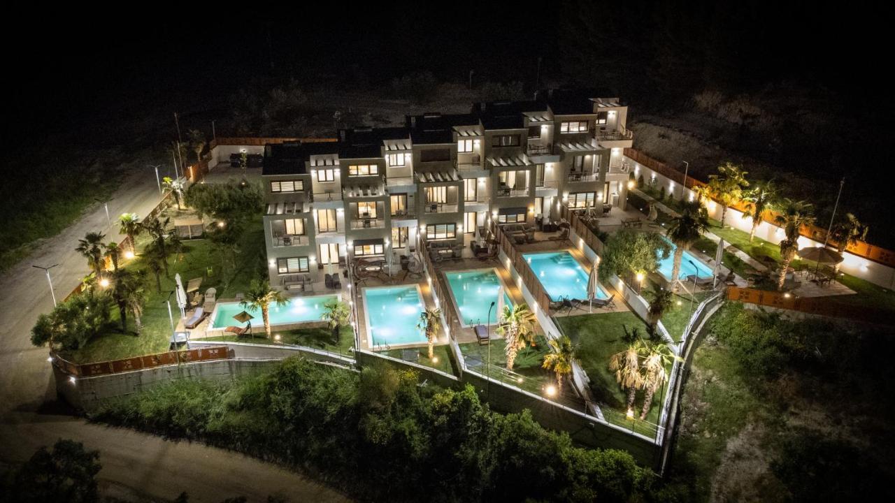Pefkohori Golden Mountain Beach Villas Eksteriør bilde