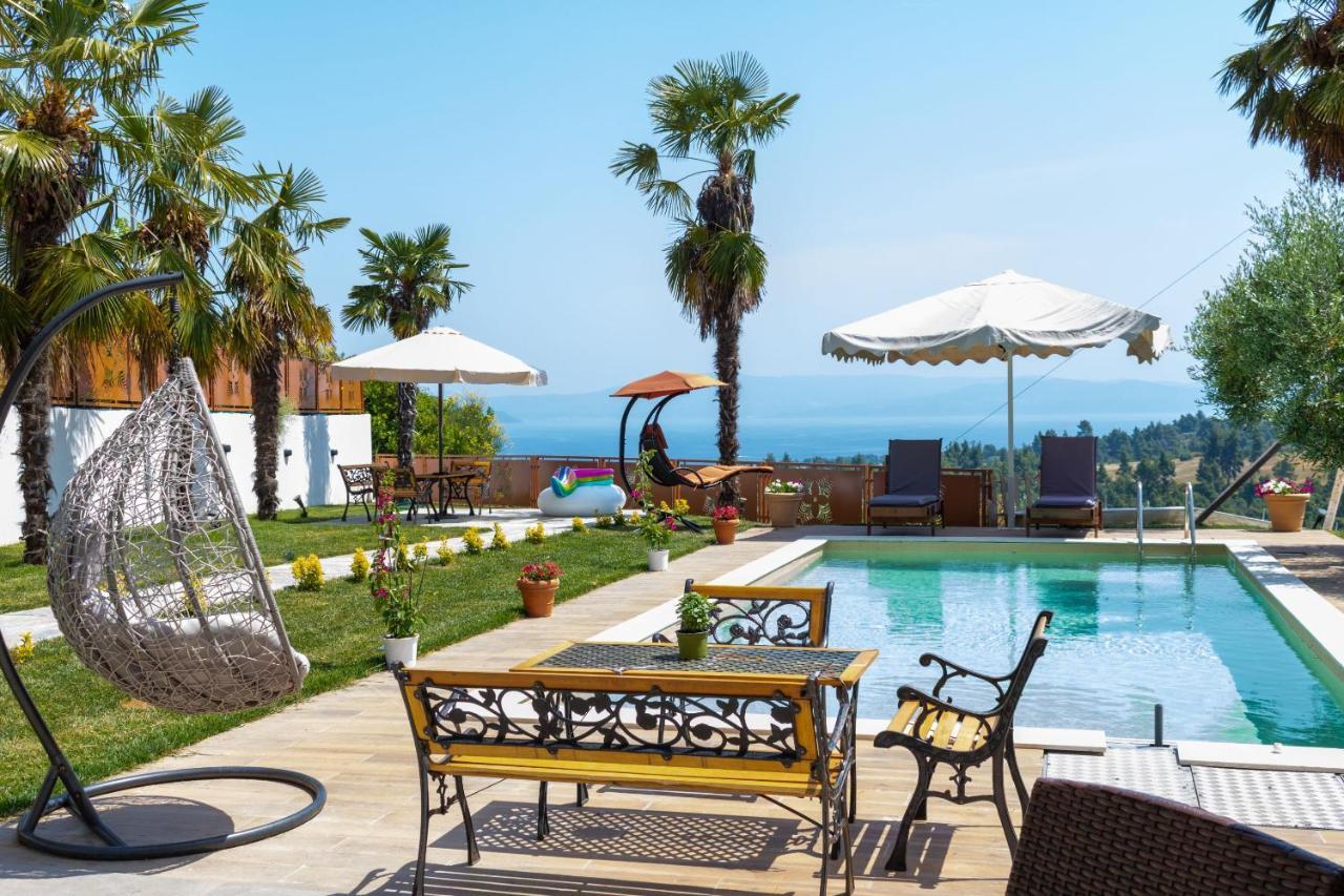 Pefkohori Golden Mountain Beach Villas Eksteriør bilde