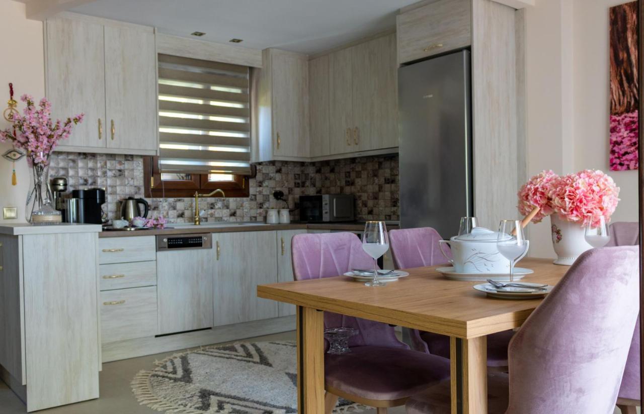 Pefkohori Golden Mountain Beach Villas Eksteriør bilde